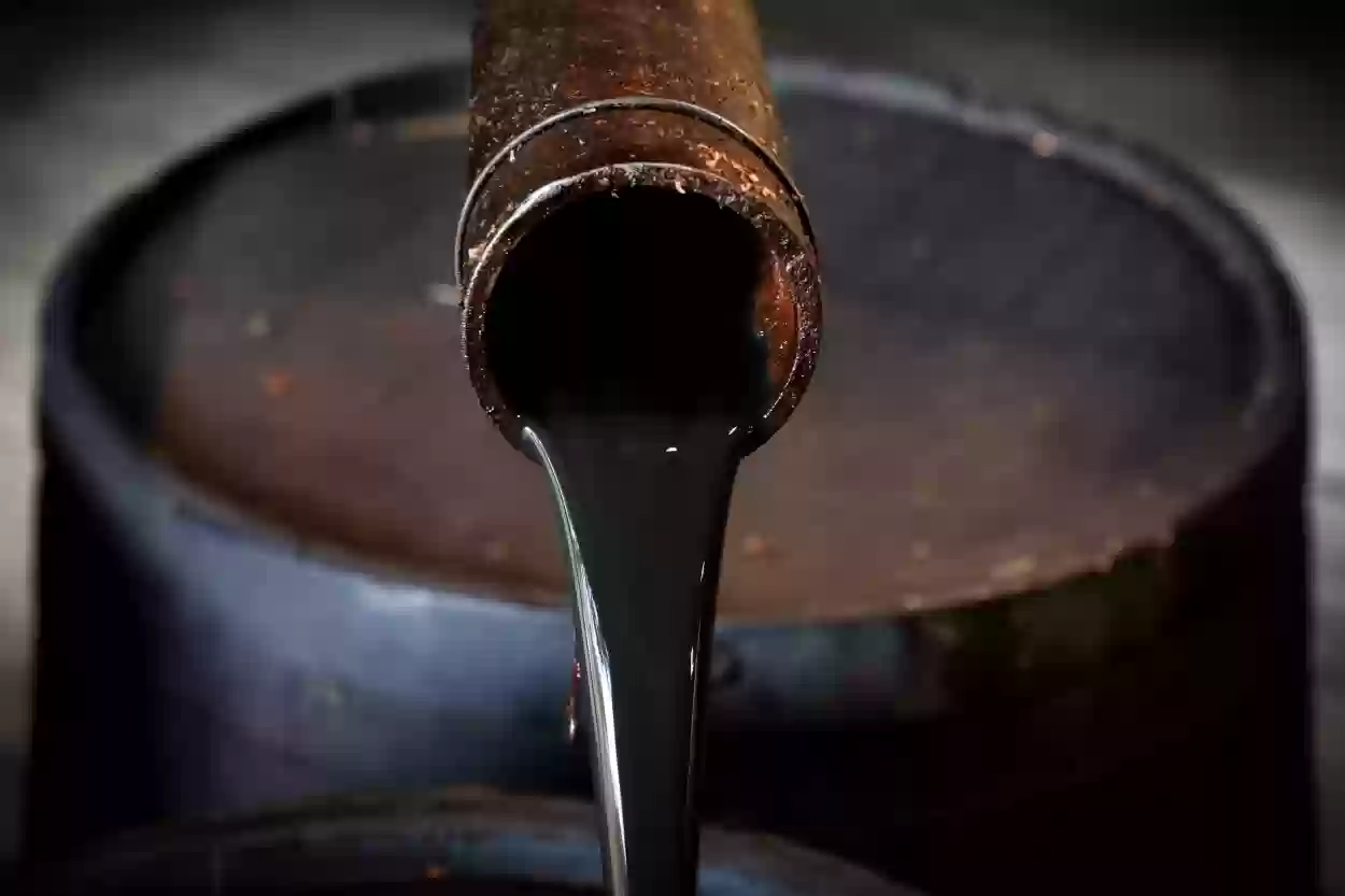 تغيرات كبرى في أسعار النفط العالمي في المعاملات الصباحية